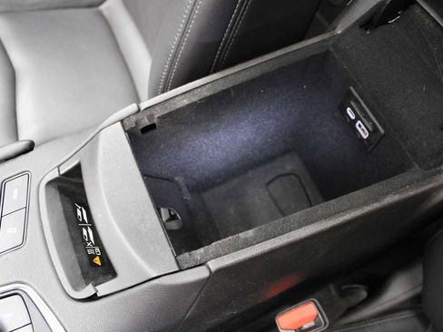 Used 2022 Cadillac XT5 Premium Luxury image 35