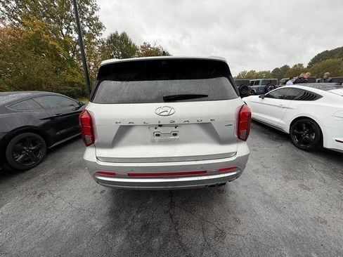 Used 2023 Hyundai Palisade Calligraphy image 7