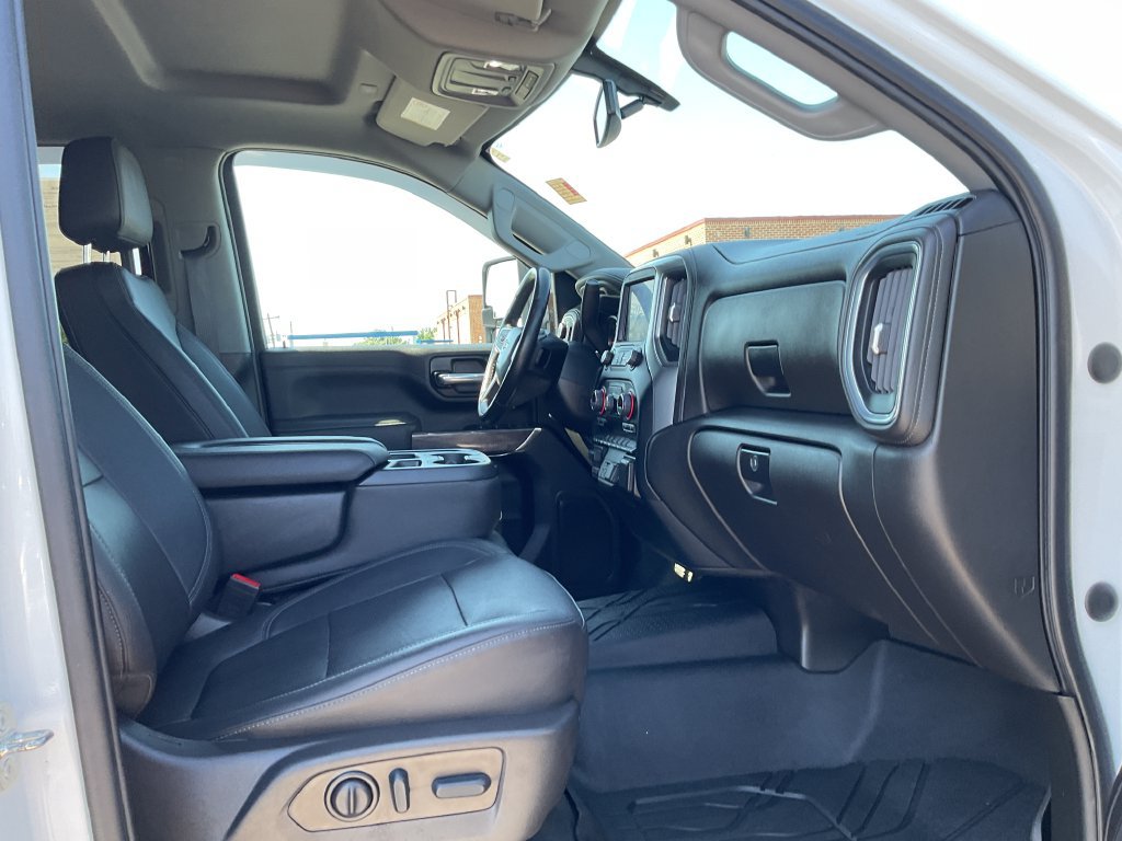 Used 2022 Chevrolet Silverado 2500 LTZ w/ Snow Plow Prep/Camper Package AWD/4WD image 25