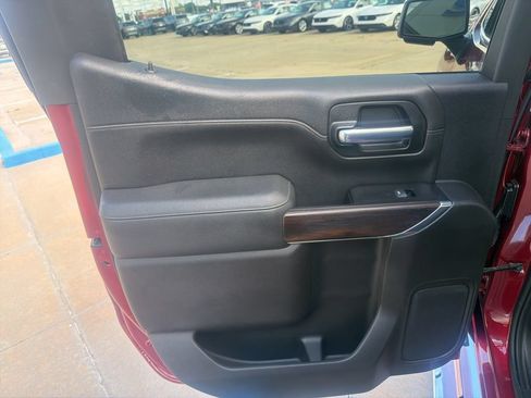 Used 2020 GMC Sierra 1500 SLT AWD/4WD image 16