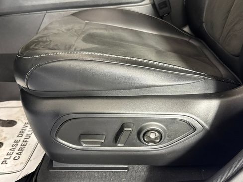 Certified 2023 Jeep Grand Cherokee Altitude AWD/4WD image 27