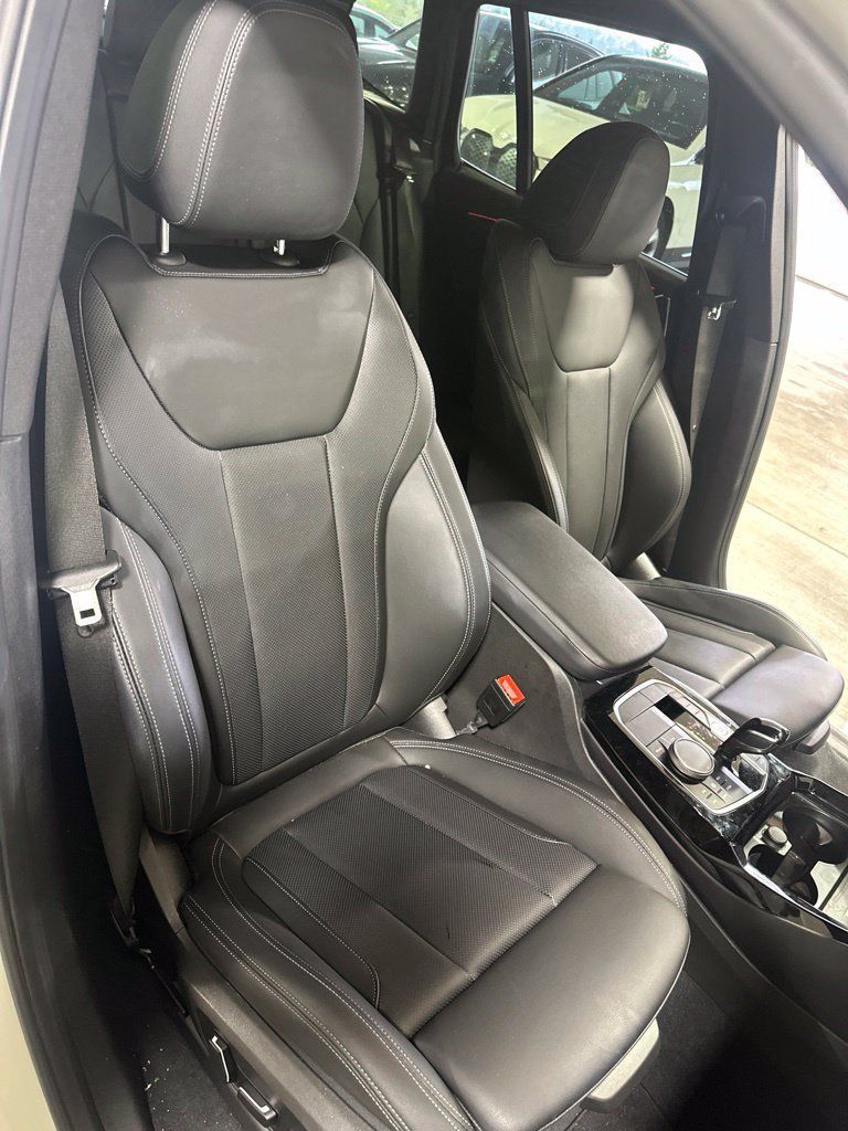 Used 2024 BMW X3 xDrive30i w/ M Sport Package AWD/4WD image 16