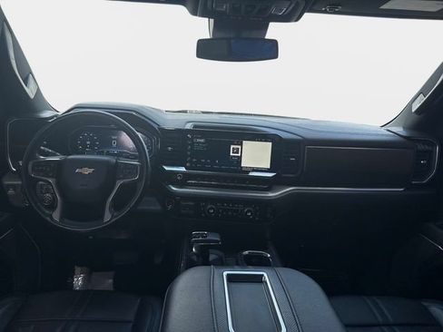 Used 2022 Chevrolet Silverado 1500 High Country AWD/4WD image 13