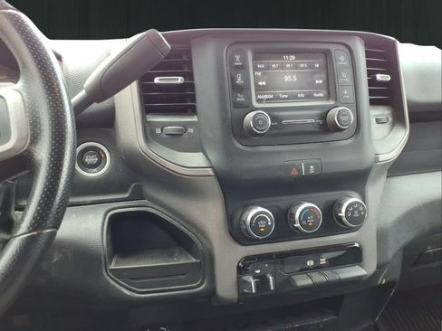 Used 2022 RAM 3500 Tradesman AWD/4WD image 16
