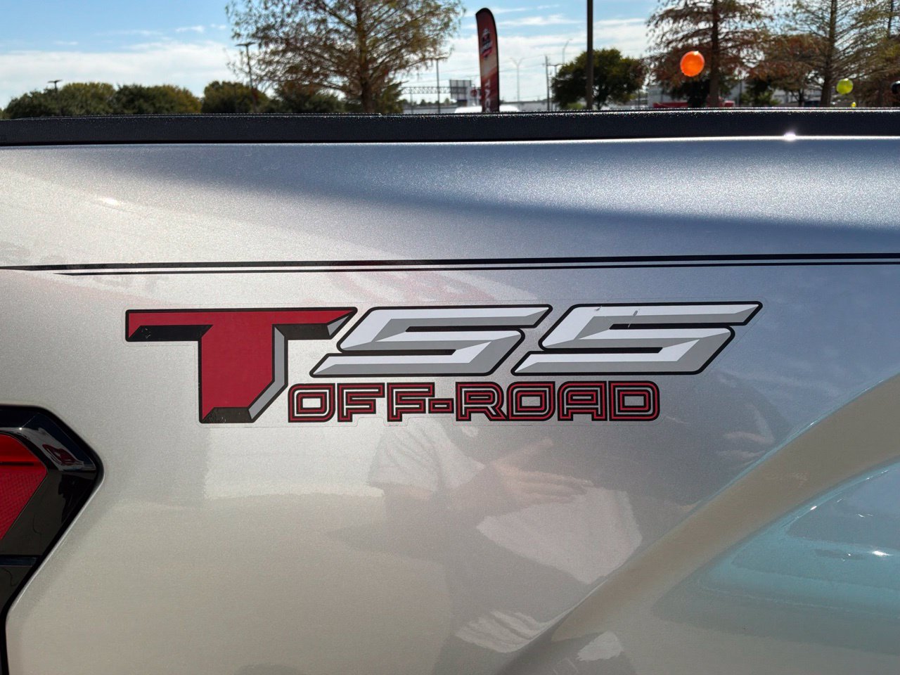 Used 2024 Toyota Tundra SR5 w/ SR5 Premium Package AWD/4WD image 10