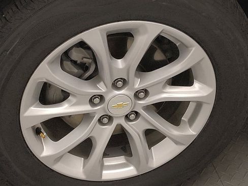 Used 2021 Chevrolet Equinox LT FWD image 31