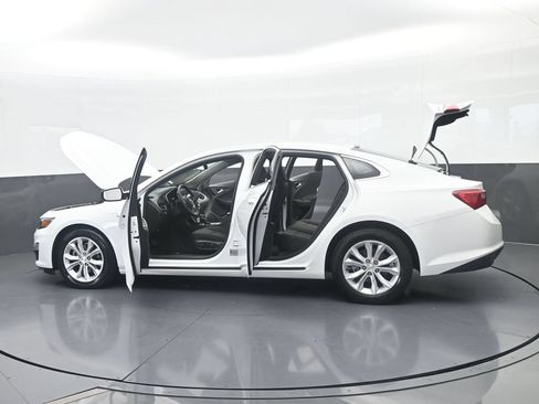 Used 2024 Chevrolet Malibu LT FWD image 70