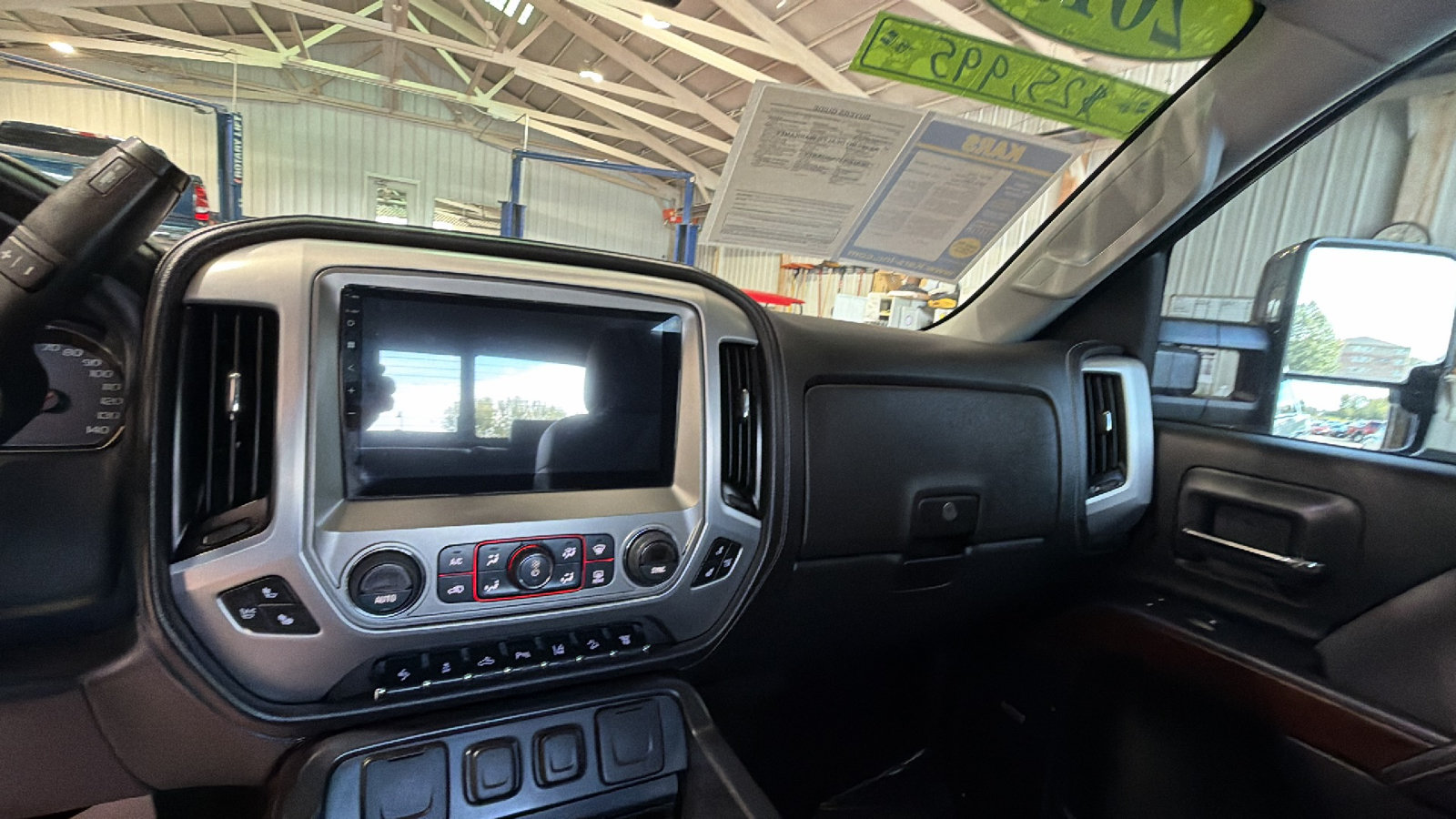 Used 2015 GMC Sierra 2500 SLT w/ Duramax Plus Package AWD/4WD image 13
