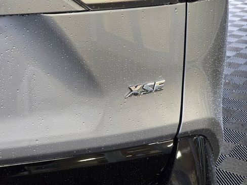 Used 2023 Toyota RAV4 XSE w/ Weather Package image 15