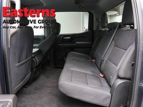Used 2020 Chevrolet Silverado 1500 LT w/ Convenience Package AWD/4WD image 21