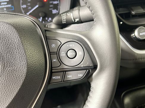 Used 2024 Toyota Corolla SE FWD image 20