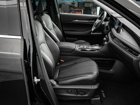 Used 2024 INFINITI QX60 Sensory image 25