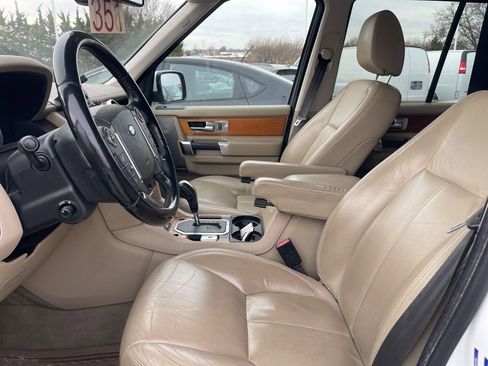 Used 2011 Land Rover LR4 HSE LUX image 8