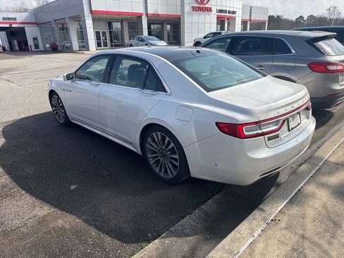 Used 2017 Lincoln Continental Reserve w/ Technology Package image 5