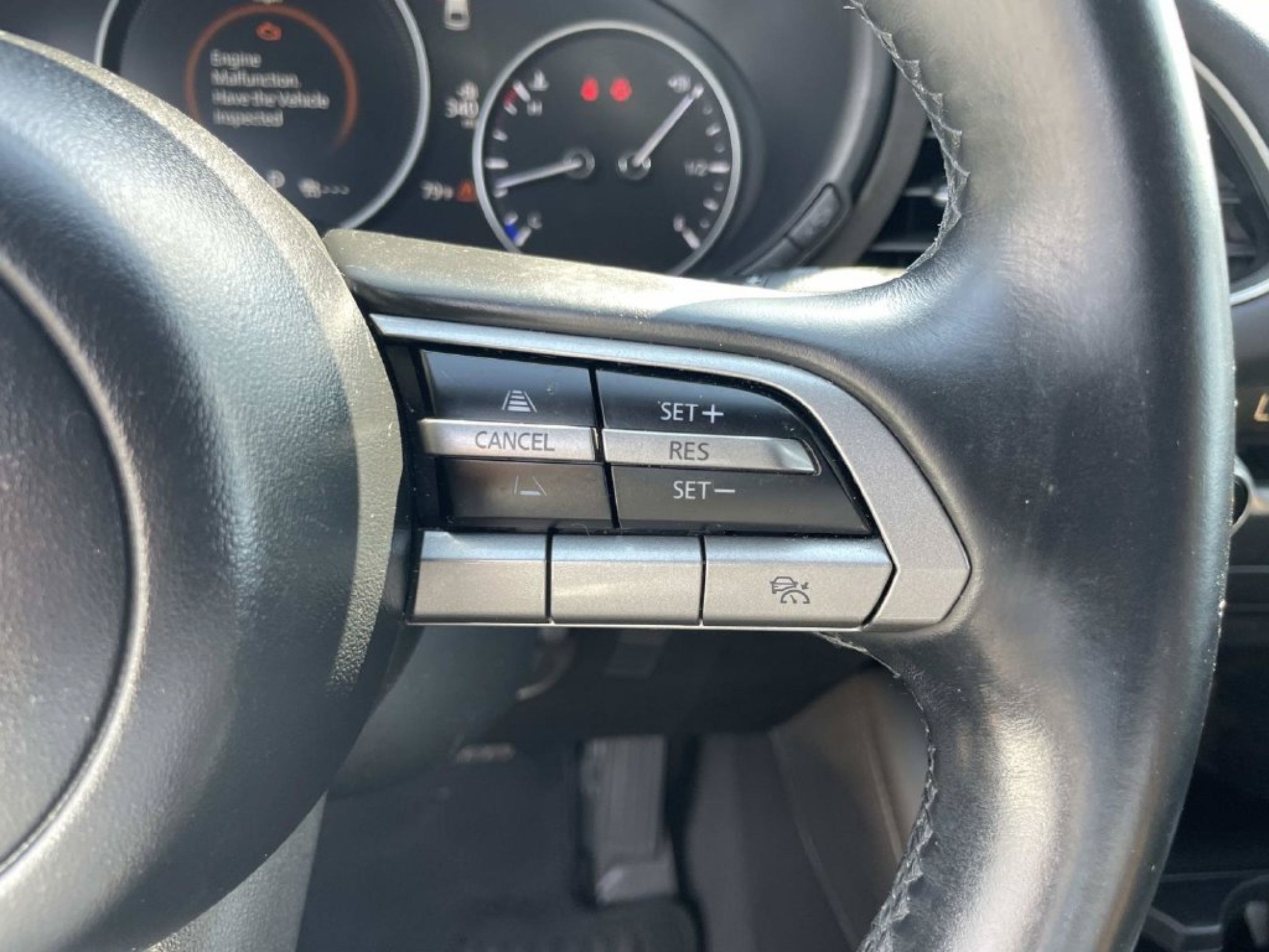 Used 2021 MAZDA MAZDA3 s FWD image 24