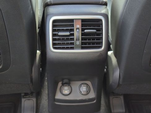 Used 2021 Kia Sportage EX w/ EX Technology Package image 19