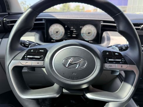 Used 2022 Hyundai Tucson Limited FWD image 17