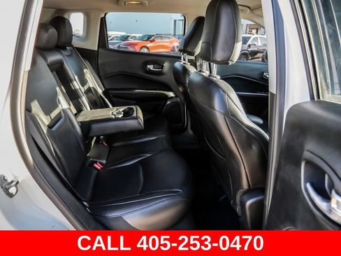 Used 2019 Jeep Compass Limited FWD image 20