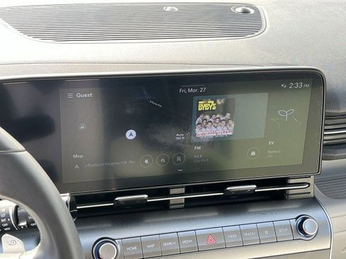 Used 2024 Hyundai Kona SEL image 13