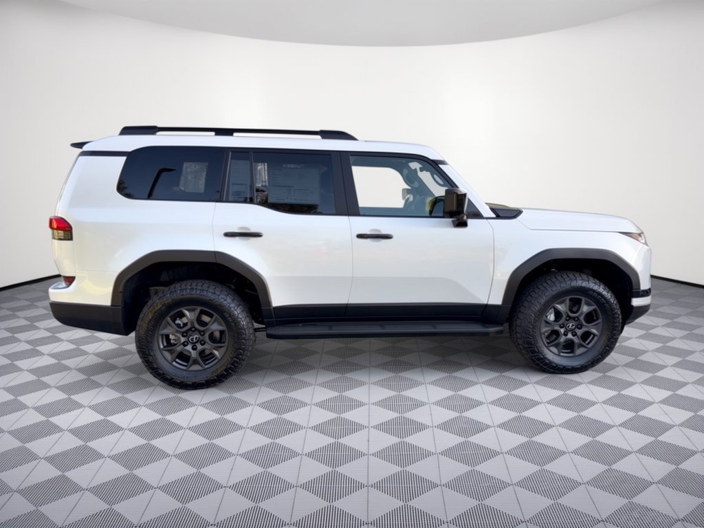 New 2026 Lexus GX 550 AWD/4WD image 8