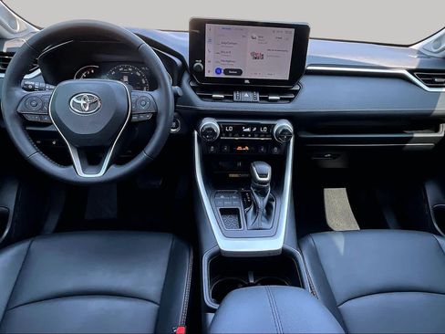 Used 2023 Toyota RAV4 XLE Premium FWD image 15