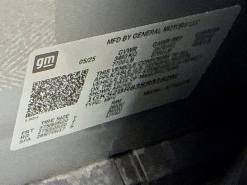 Used 2025 GMC Yukon Elevation w/ Elevation Premium Package image 38