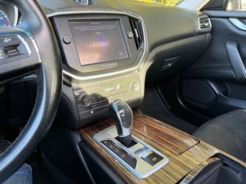 Used 2014 Maserati Ghibli S Q4 image 40