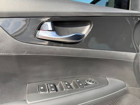 Used 2023 Kia Forte GT-Line FWD image 26