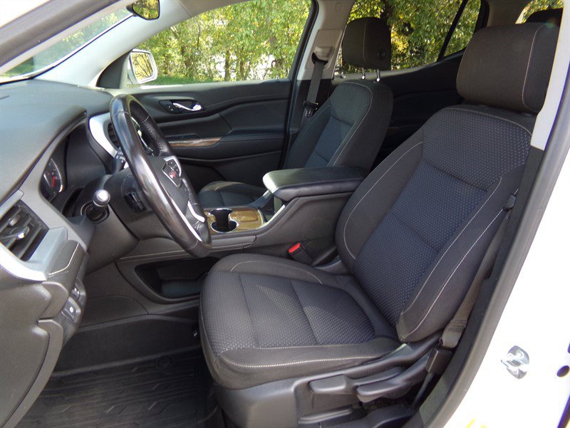Used 2020 GMC Acadia SLE w/ LPO, Floor Liner Package FWD image 20
