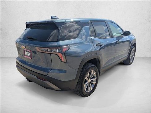 Used 2025 Chevrolet Equinox LT image 5