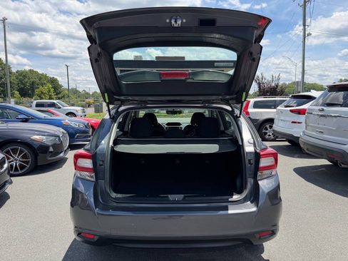 Used 2018 Subaru Impreza 2.0i Premium AWD/4WD image 11