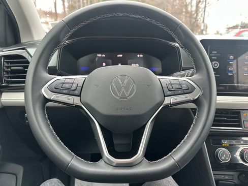 Used 2025 Volkswagen Taos S image 7