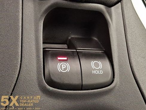 Used 2025 Toyota Corolla Cross AWD Hybrid image 28