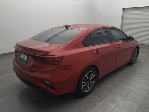 Used 2023 Kia Forte LXS image 9