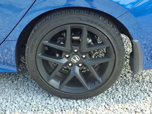 Used 2023 Honda Civic Sport image 16