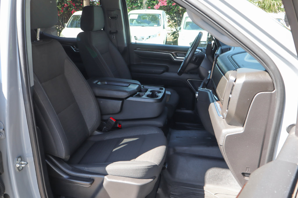 Used 2024 GMC Sierra 1500 Elevation w/ LPO, Elevation Black Package RWD image 43