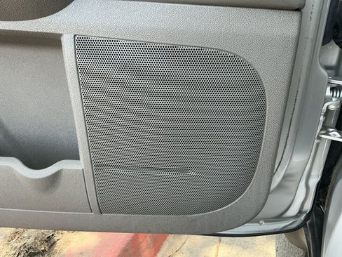 Used 2016 Chevrolet Traverse LS FWD image 24