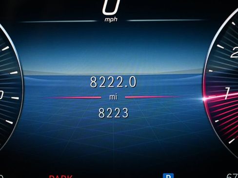 Used 2025 Mercedes-Benz GLA 250 image 10