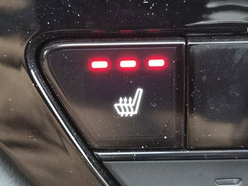 Used 2024 Honda Accord EX-L image 6