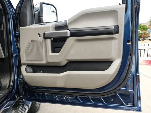 Used 2016 Ford F150 XLT w/ Equipment Group 302A Luxury RWD image 48