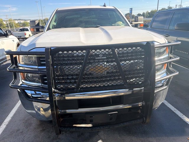 Used 2017 Chevrolet Silverado 2500 LT AWD/4WD image 2