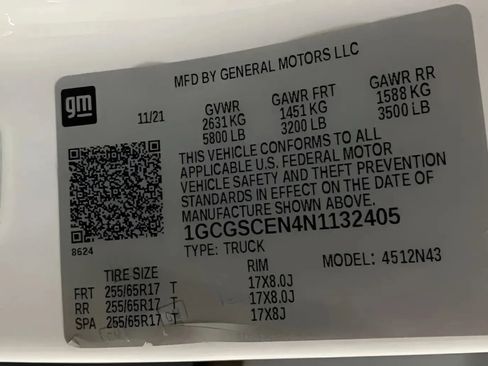 Used 2022 Chevrolet Colorado LT w/ Safety Package RWD image 28