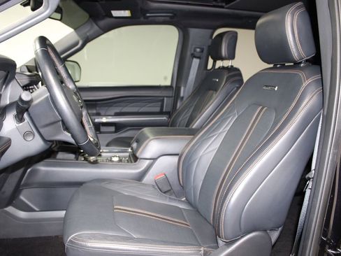 Certified 2023 Ford Expedition Max Platinum image 25