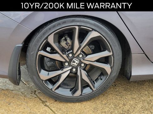 Used 2020 Honda Civic Sport image 5