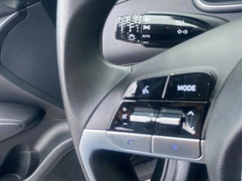 Used 2022 Hyundai Santa Cruz SEL image 17