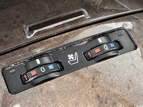 Used 2009 Lexus IS 250 AWD image 24