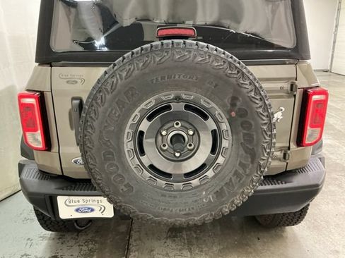 Used 2025 Ford Bronco Big Bend w/ Black Diamond Package AWD/4WD image 6