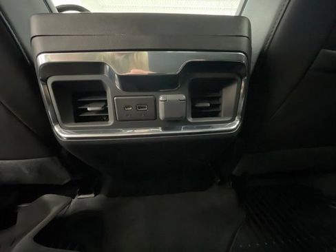 Used 2023 Chevrolet Silverado 2500 LTZ w/ LTZ Convenience Package II AWD/4WD image 32