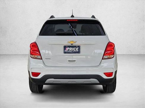 Used 2021 Chevrolet Trax LT image 6