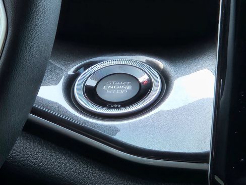 Used 2023 Jeep Grand Cherokee L Laredo AWD/4WD image 15